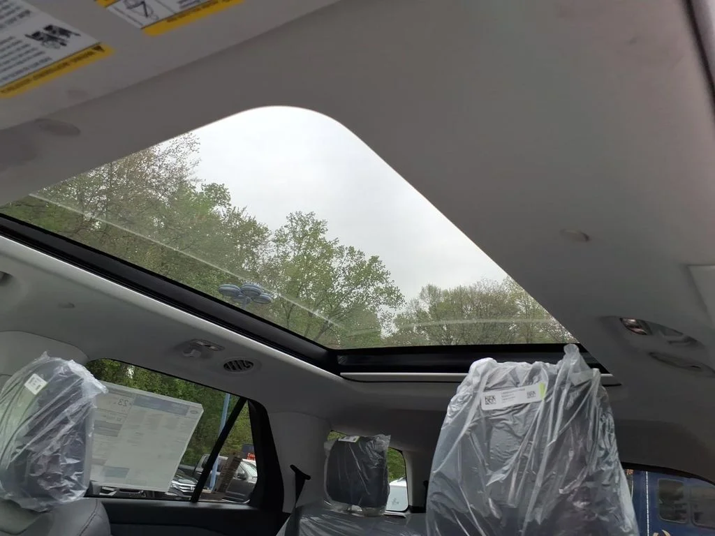 New 2026 Star White Metallic Tri-Coat Ford Active image 14