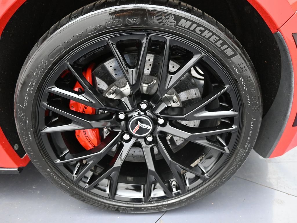 Used 2015 Torch Red Chevrolet Z06 image 26