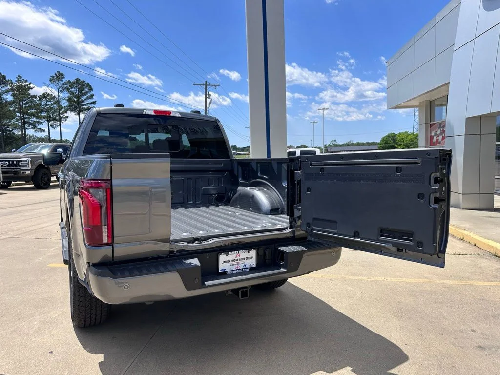 2026 Ford F-150 Platinum - Photo 29