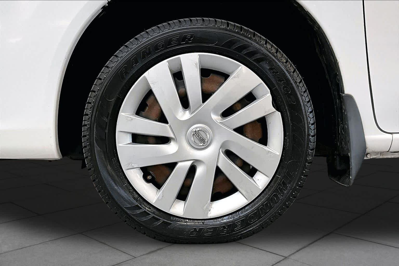 Used 2021 Fresh Powder Nissan SV image 10