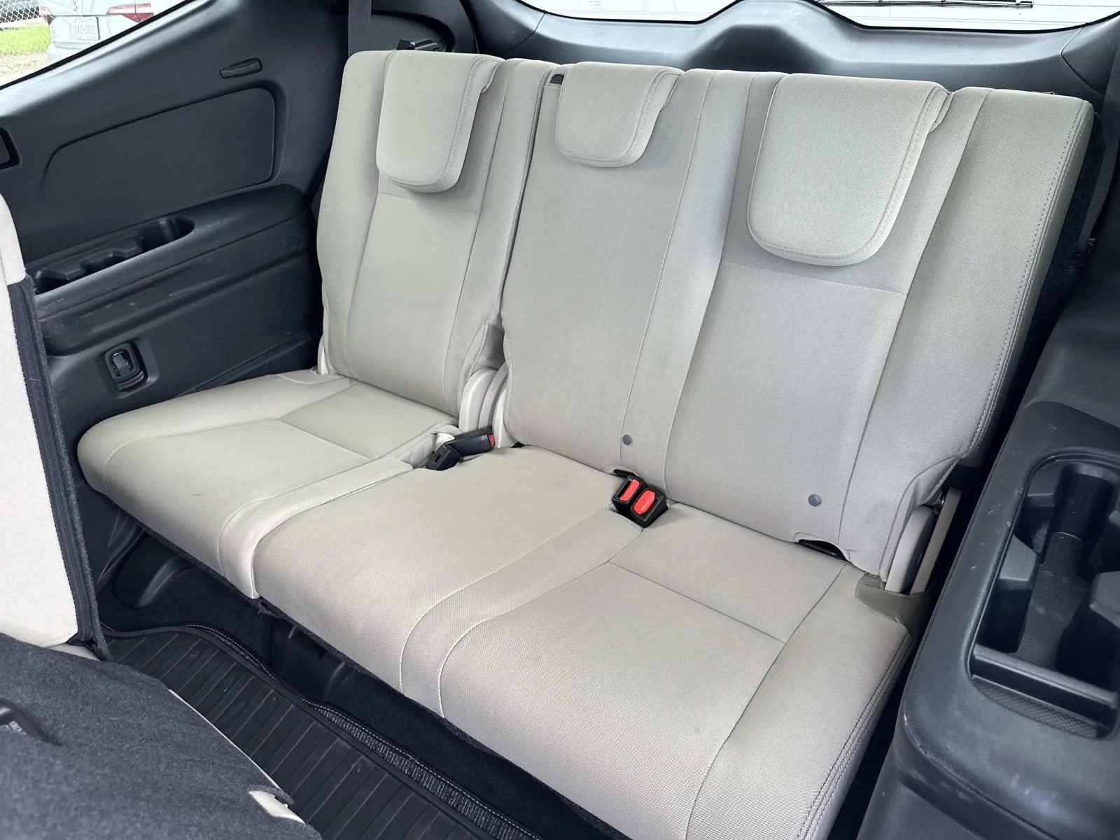 Used 2021 Crystal White Pearl Subaru Premium image 12