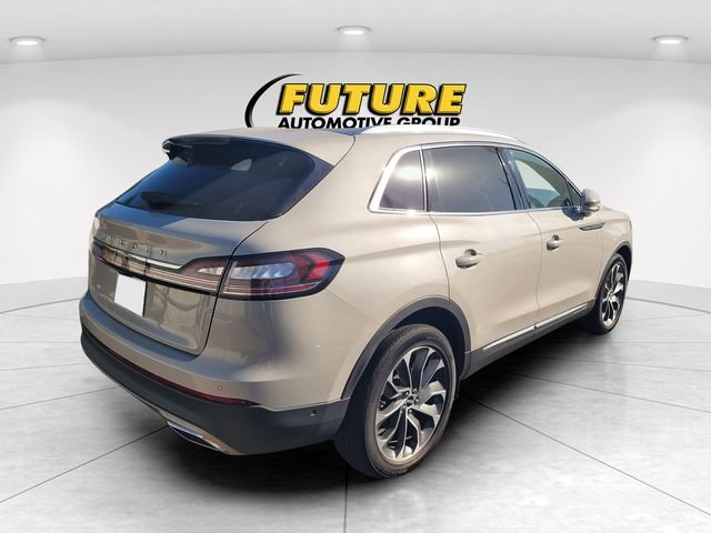 Used 2022 White Lincoln Reserve image 3