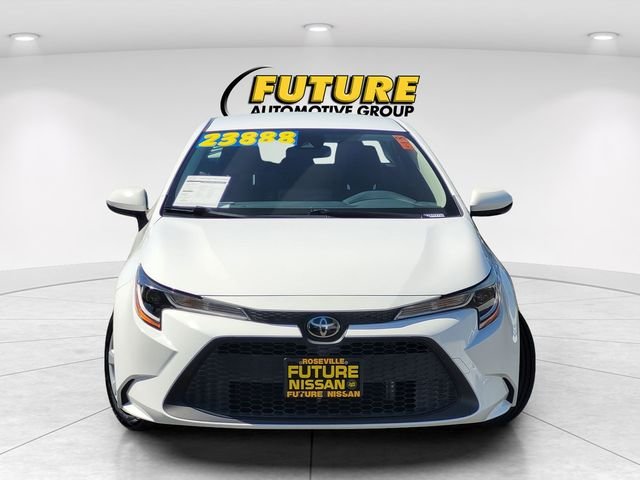 Used 2022 White Toyota LE image 2