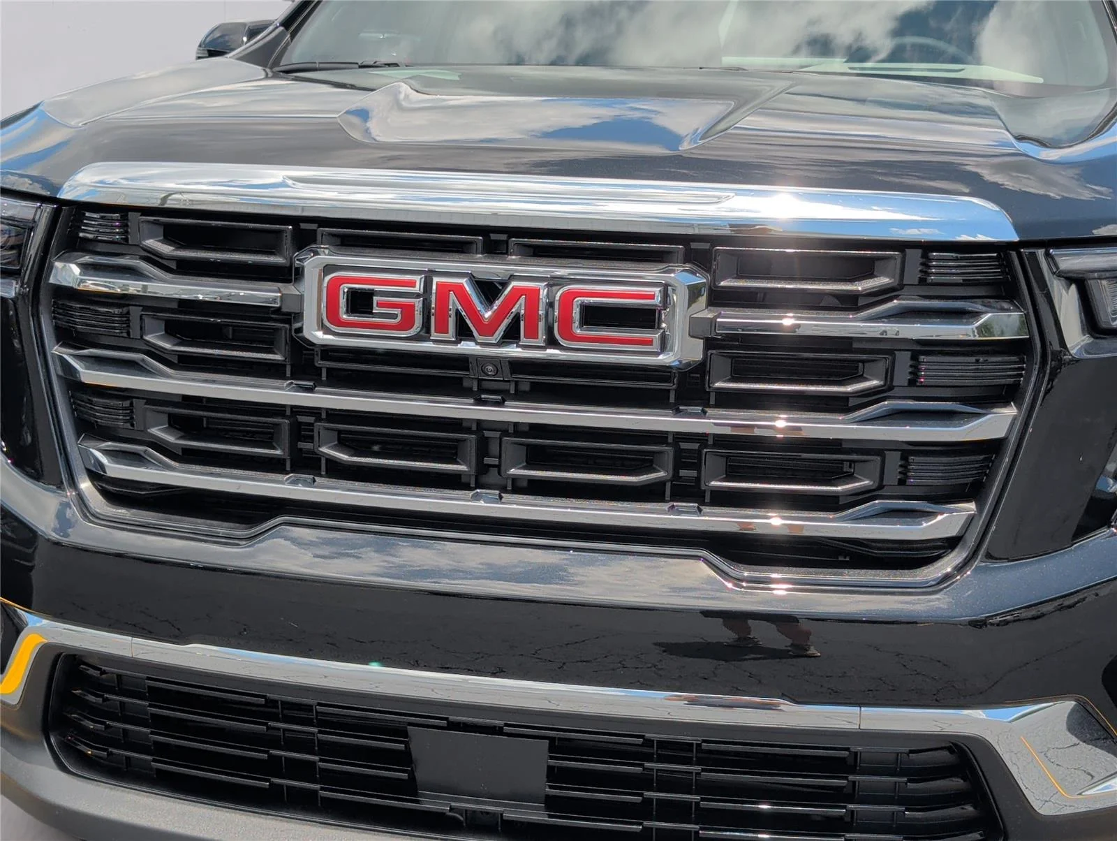 New 2026 Ebony Twilight Metallic GMC Elevation image 34