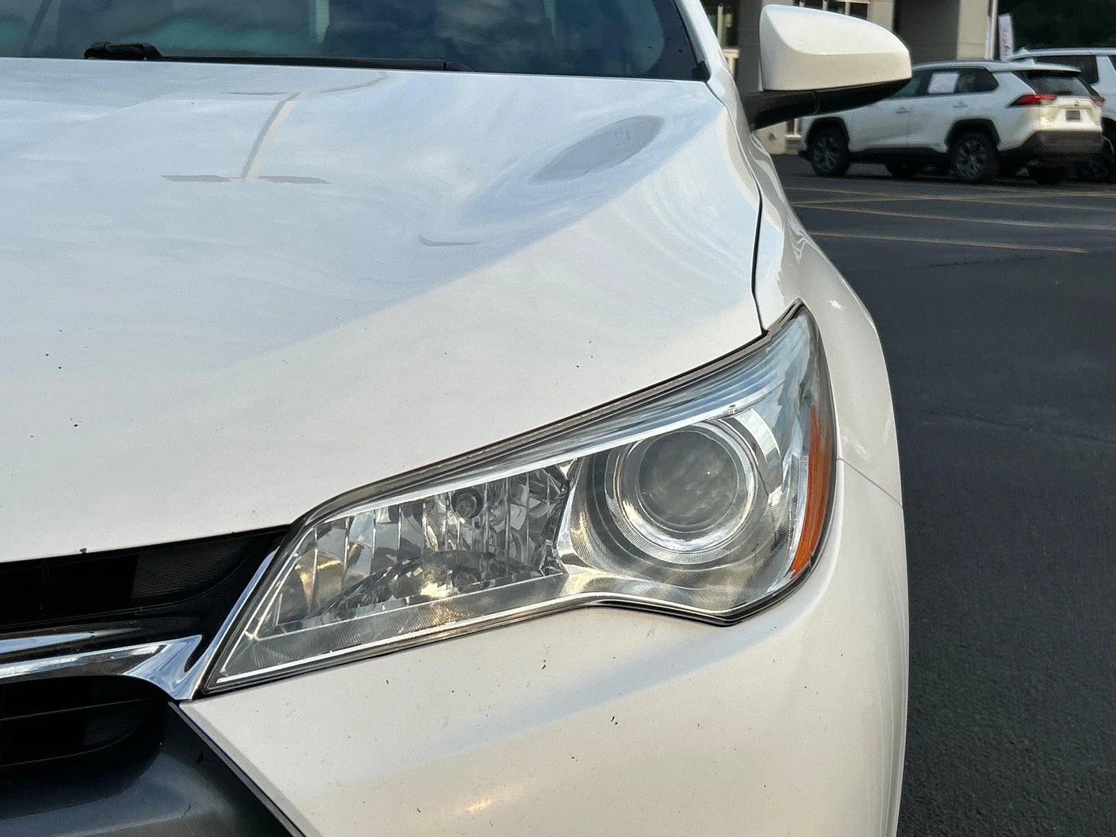 Used 2017 Super White Toyota XSE image 12