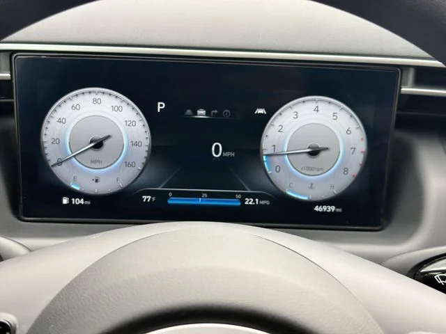 Used 2024 Green Hyundai SEL image 12