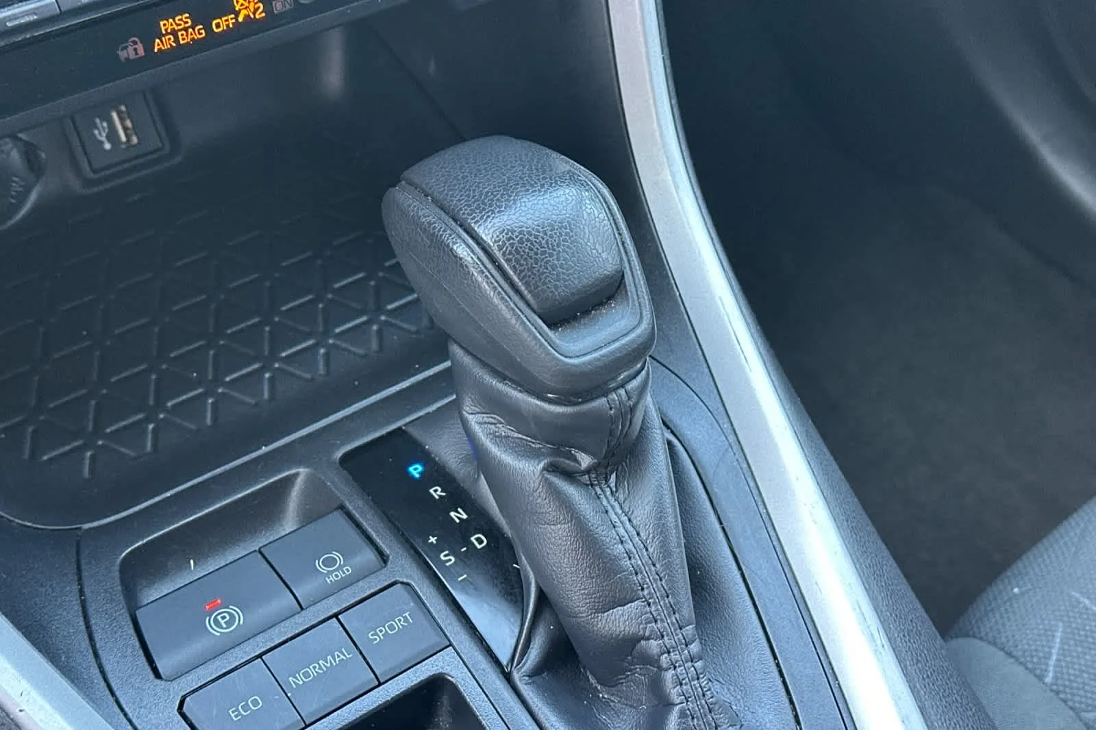 Certified Used 2024 Ice Cap Toyota XLE image 20