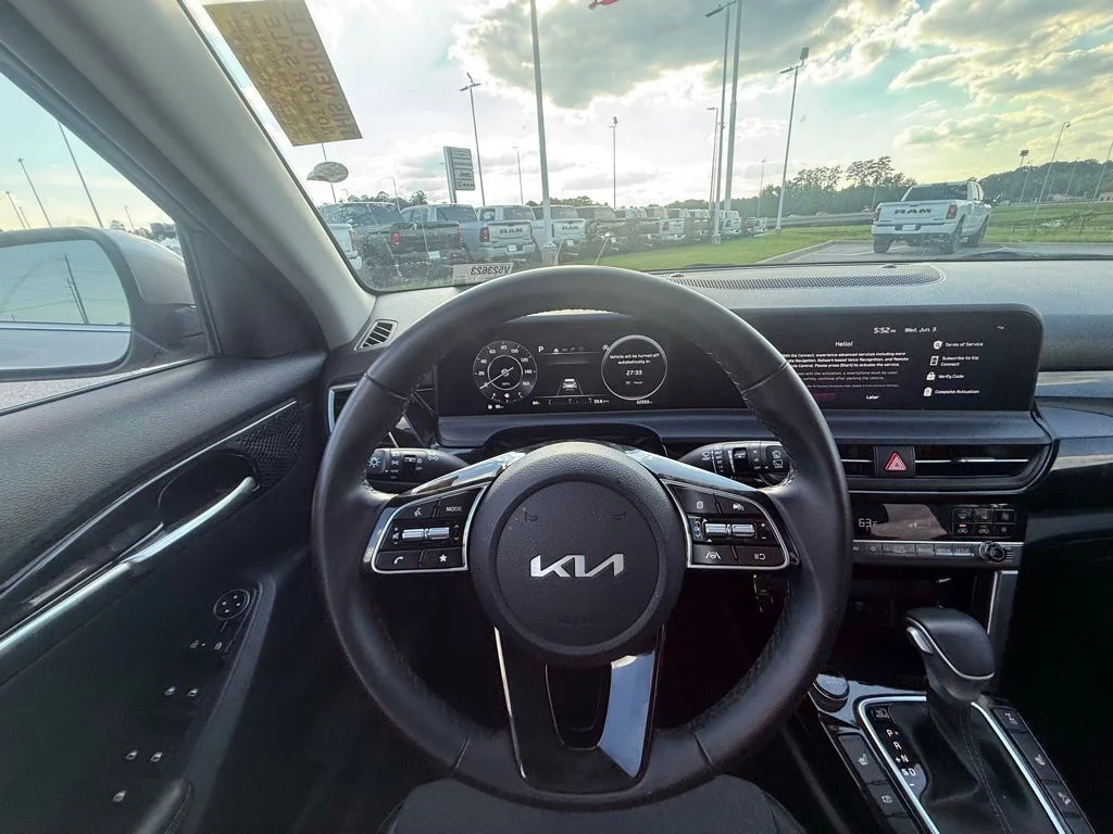 Used 2024 Gray Kia S image 7