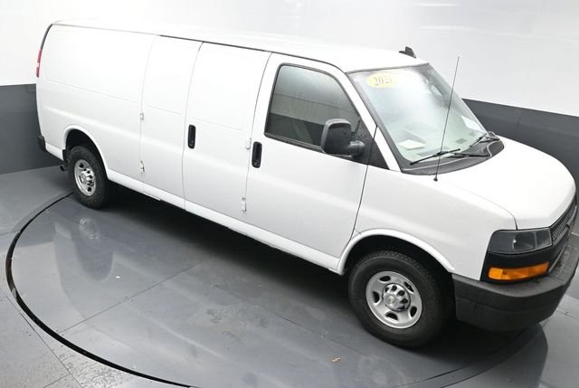 Used 2021 White Chevrolet Work Van image 43