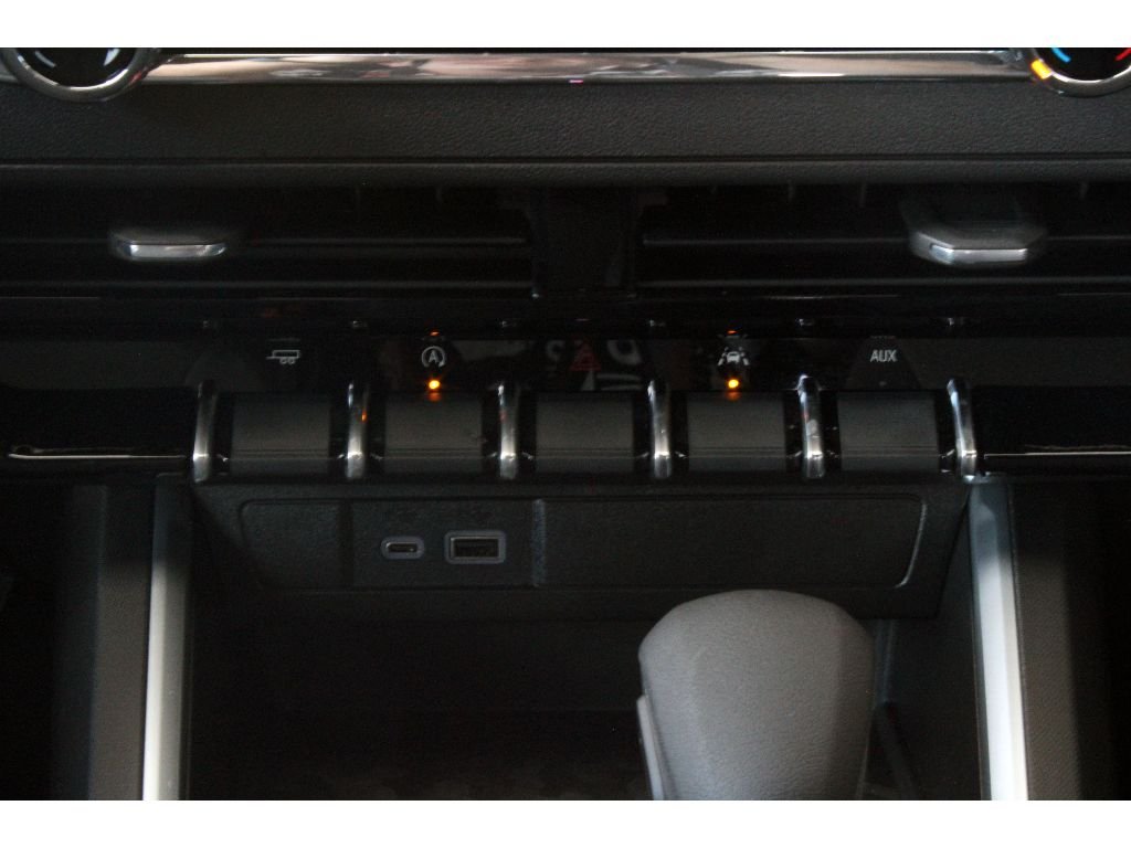 2026 Chevrolet Colorado Work Truck - Photo 9