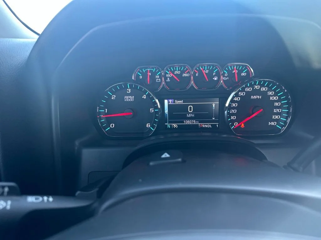 Used 2019 White Chevrolet LT image 13
