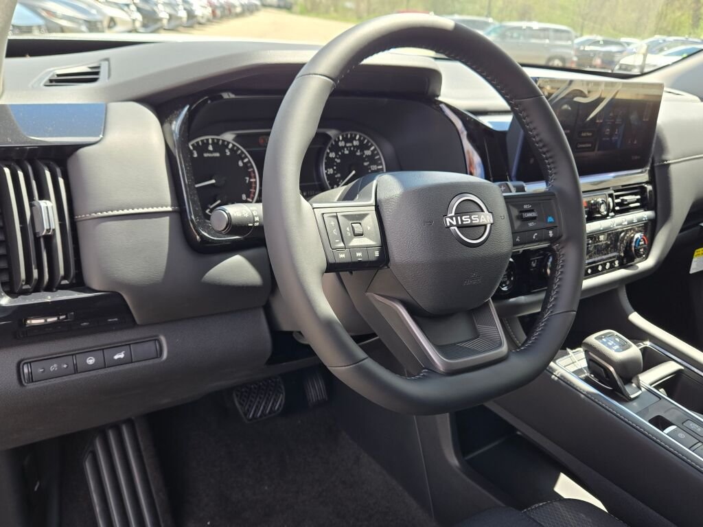 New 2026 Everest White Pearl TriCoat Nissan SV image 20