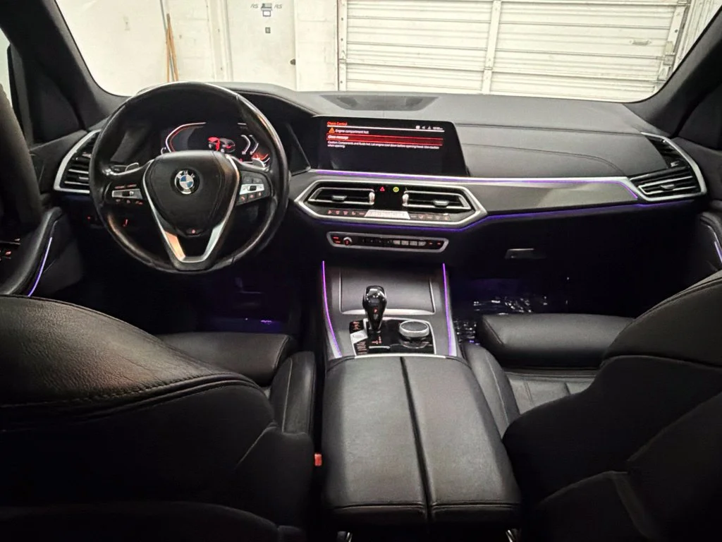 Used 2021 Black BMW sDrive40i image 24
