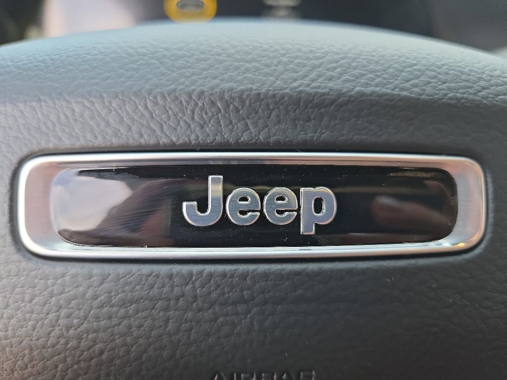 New 2026 Copper Shino Metallic Clear-Coat Exterior Paint Jeep Limited image 117