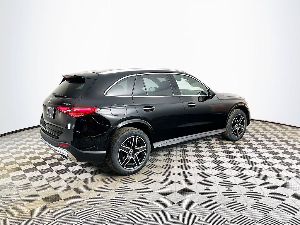 New 2026 Black Mercedes-Benz GLC 300 image 6