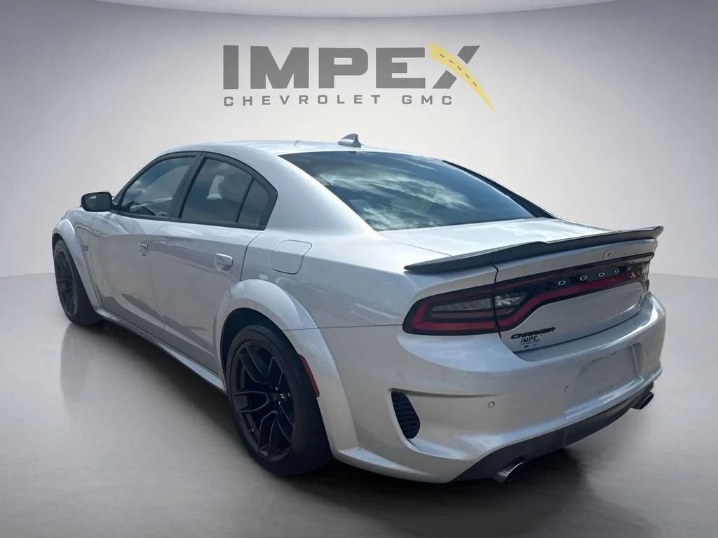 Used 2022  Dodge Scat Pack Widebody image 3