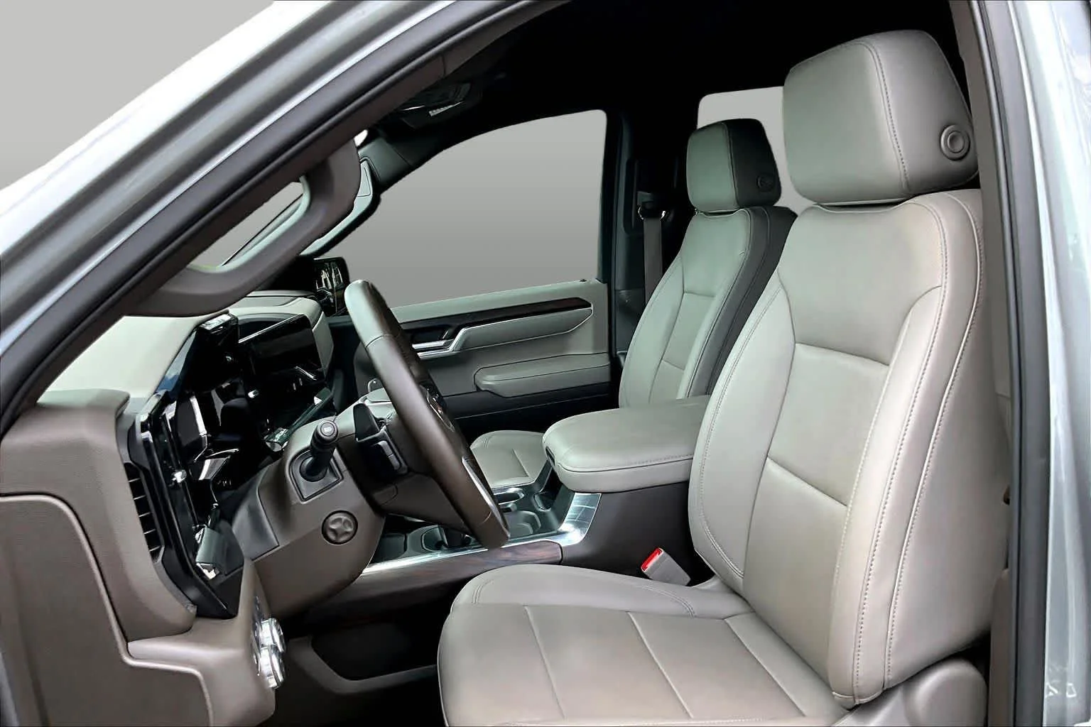 Used 2023 Sterling Metallic GMC SLT image 8