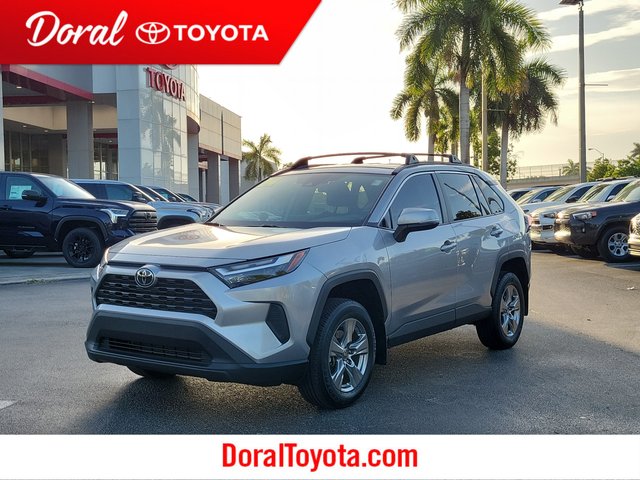 2024 Toyota RAV4 XLE