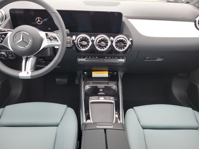 New 2026 White Mercedes-Benz GLA 250 image 14