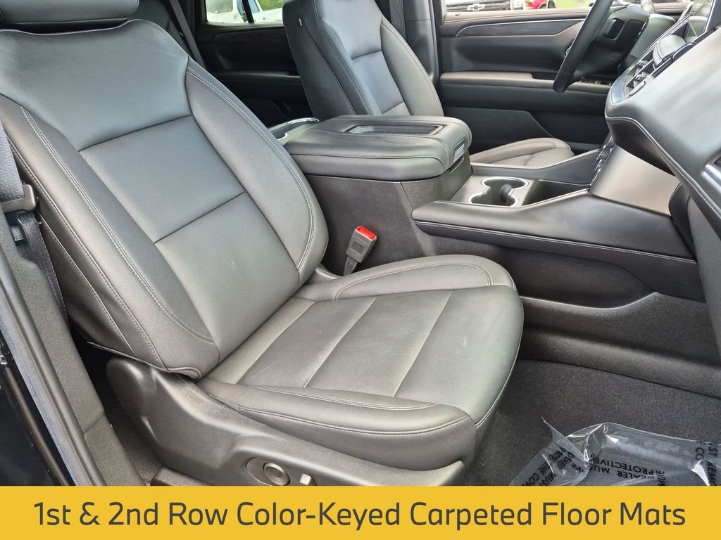 Used 2023 Black Chevrolet Z71 image 33