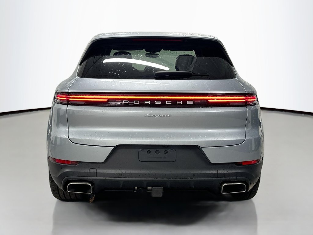 Used 2026 Dolomite Silver Metallic Porsche  image 10
