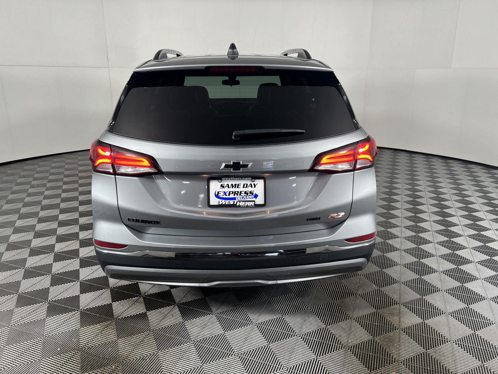 Used 2023 Sterling Gray Metallic Chevrolet RS image 21