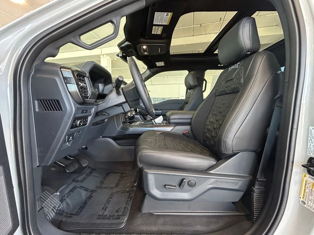New 2026 Avalanche Ford Lariat image 9