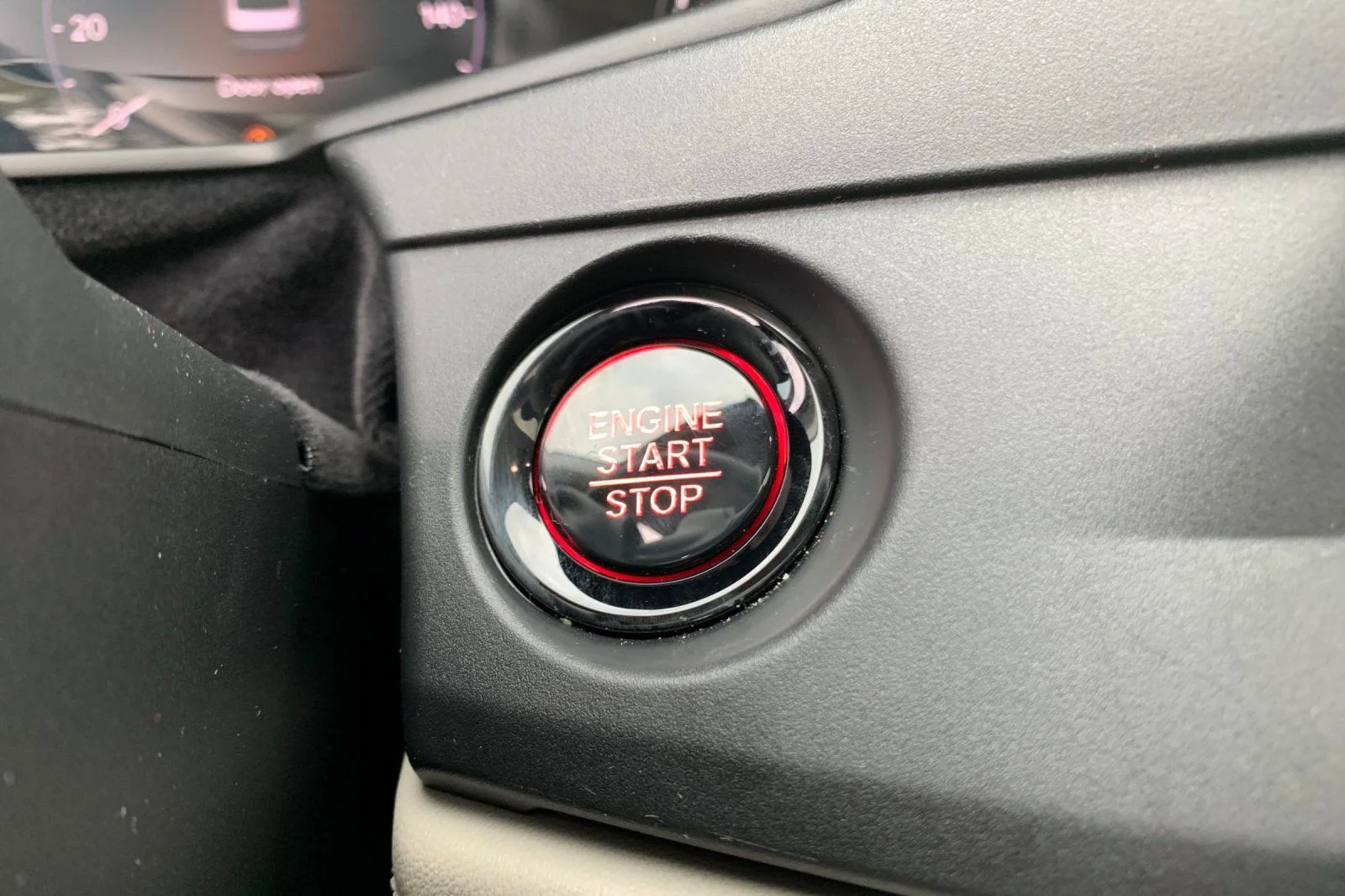 Used 2025 Gray Honda SE image 25