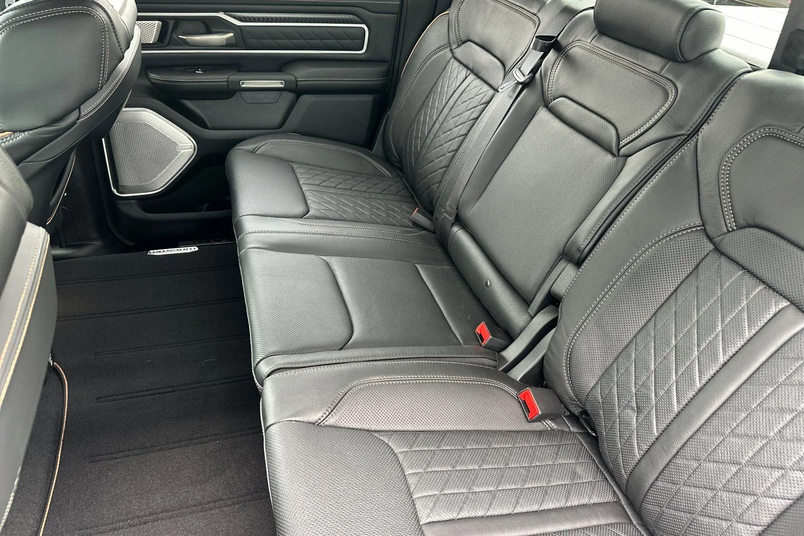 2026 RAM 1500 Tungsten - Photo 8