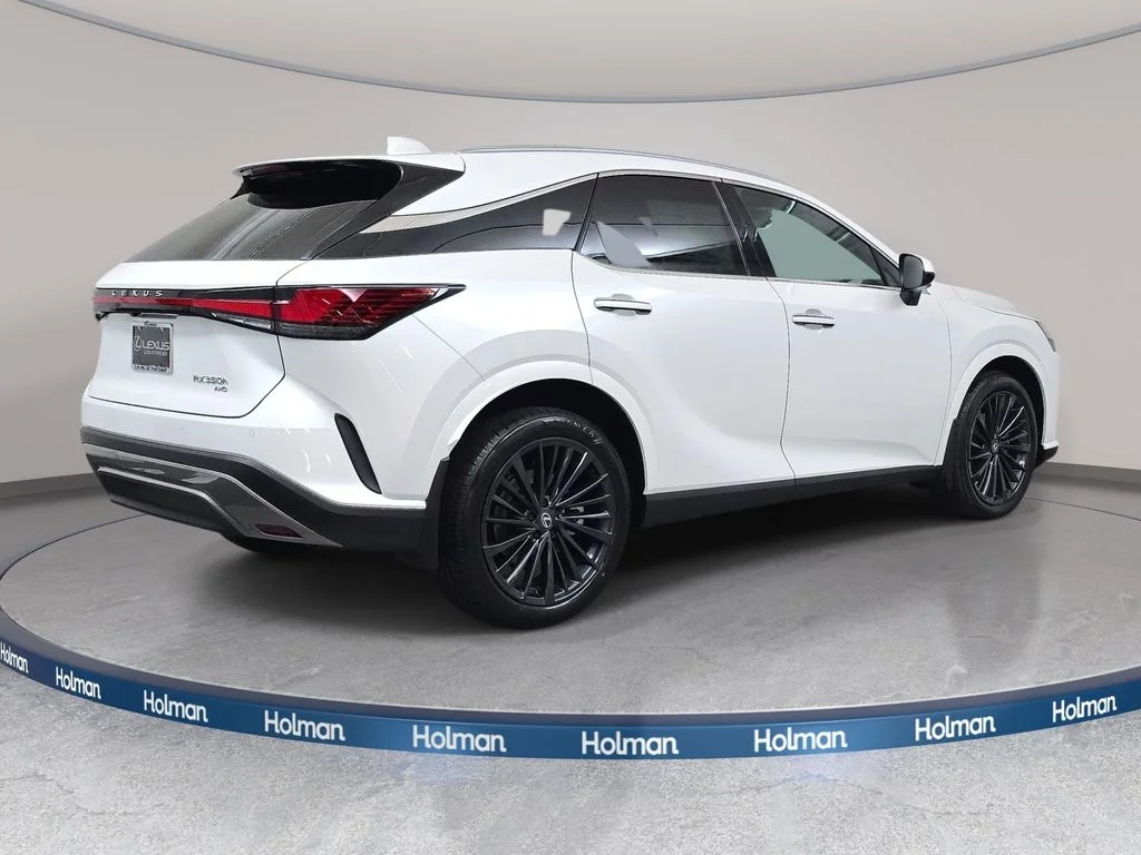 New 2026 Eminent White Pearl Lexus PREMIUM image 5