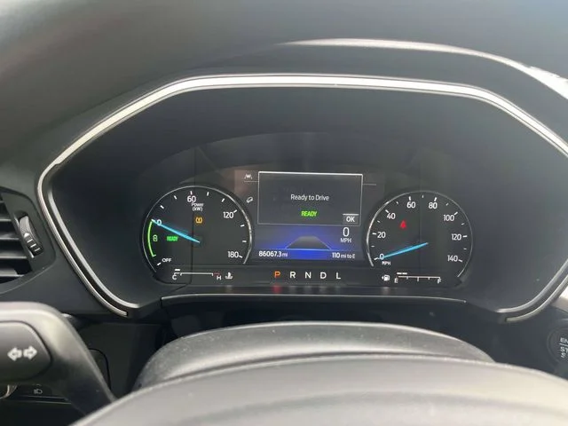 Used 2021 White Ford SE image 26