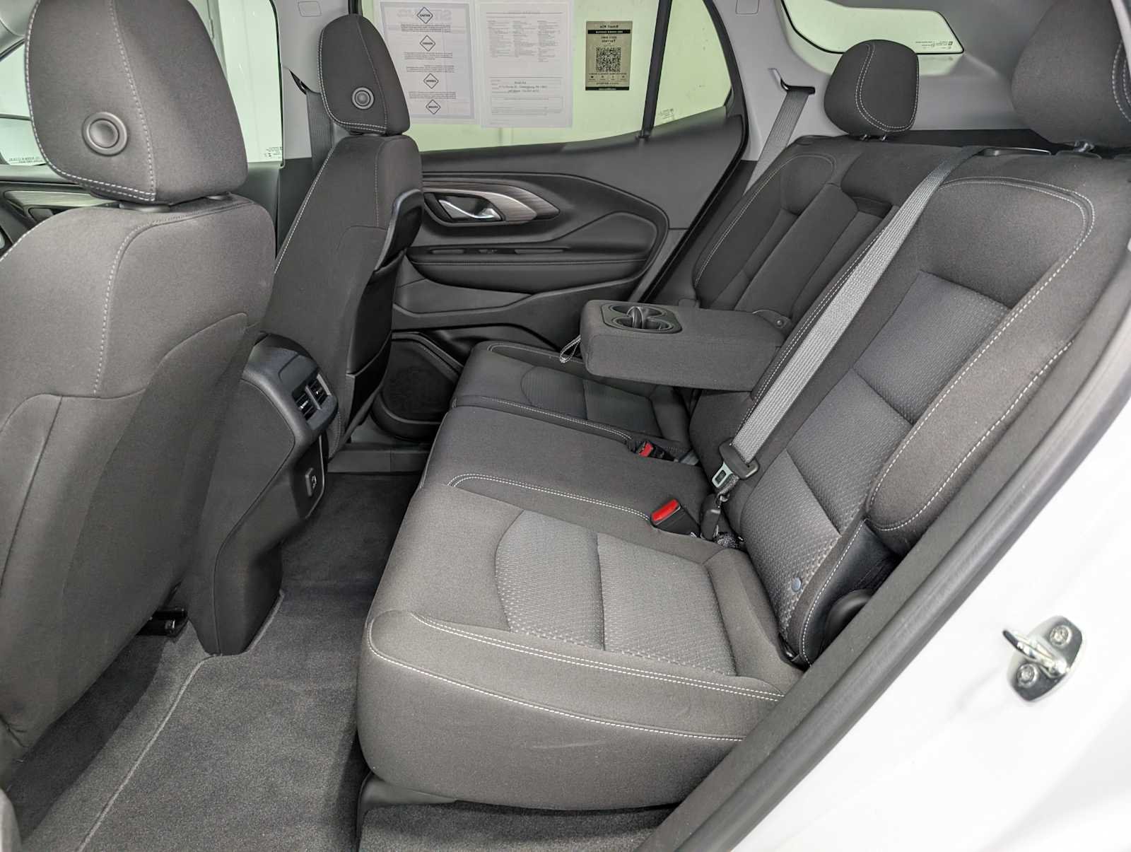 Used 2023 Summit White GMC SLE image 18