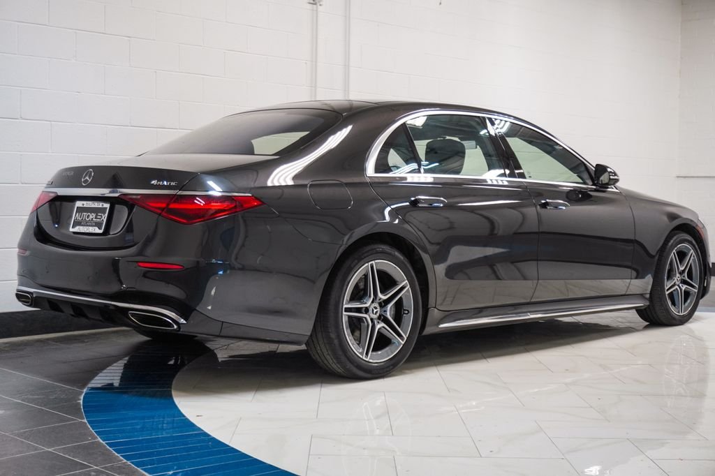 Used 2022 Gray Mercedes-Benz S 500 image 32