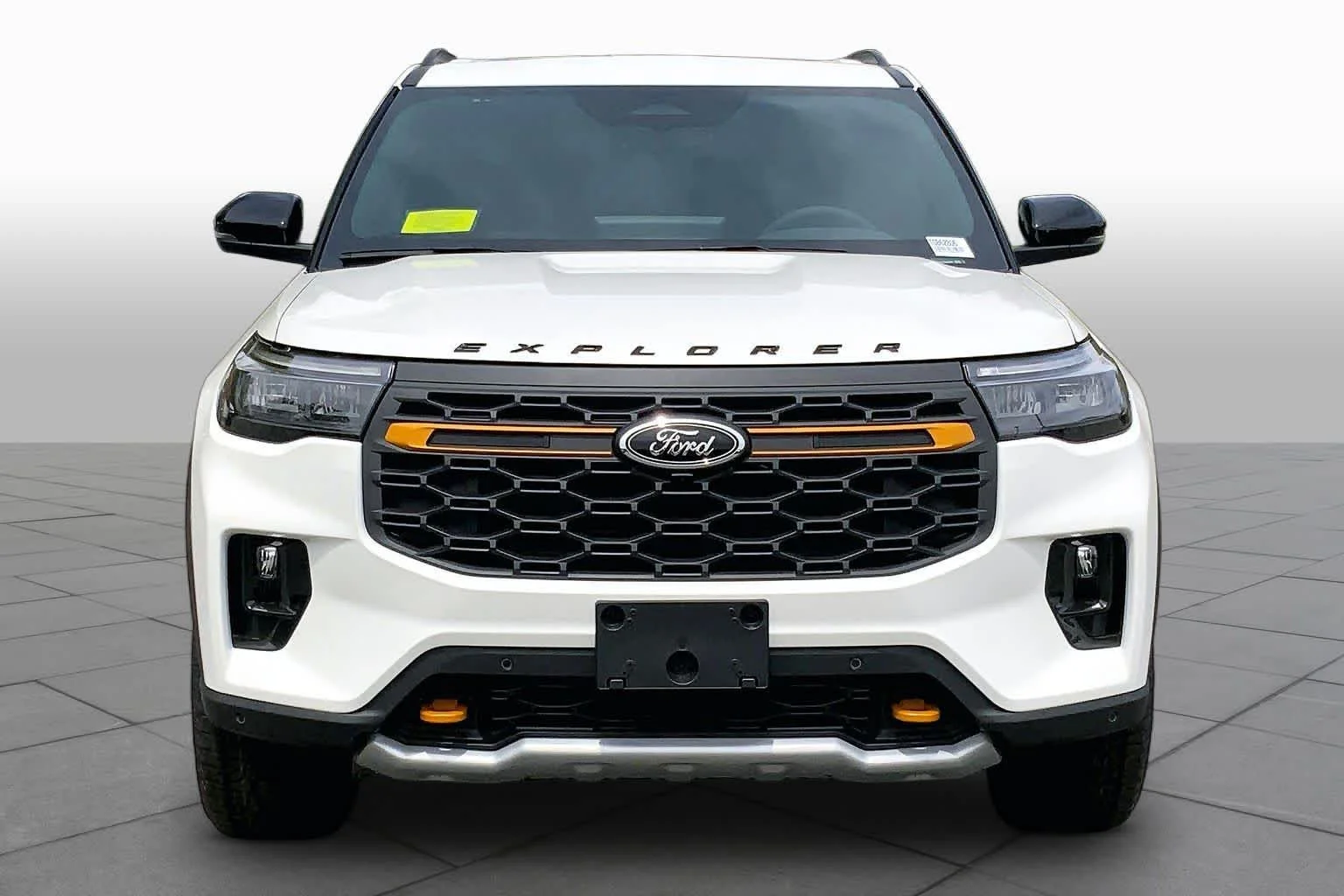 New 2026 Star White Metallic Tri-Coat Ford Tremor® image 2
