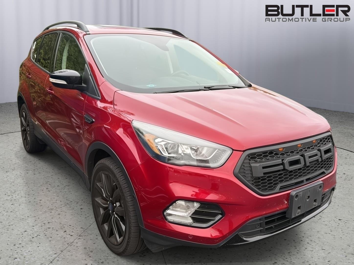 Used 2018 Ruby Red Metallic Tinted Clearcoat Ford Titanium image 10