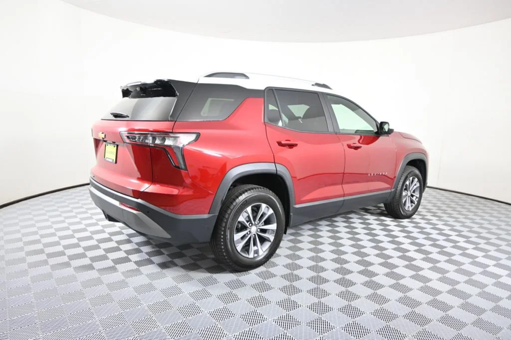 2026 Chevrolet Equinox LT - Photo 6
