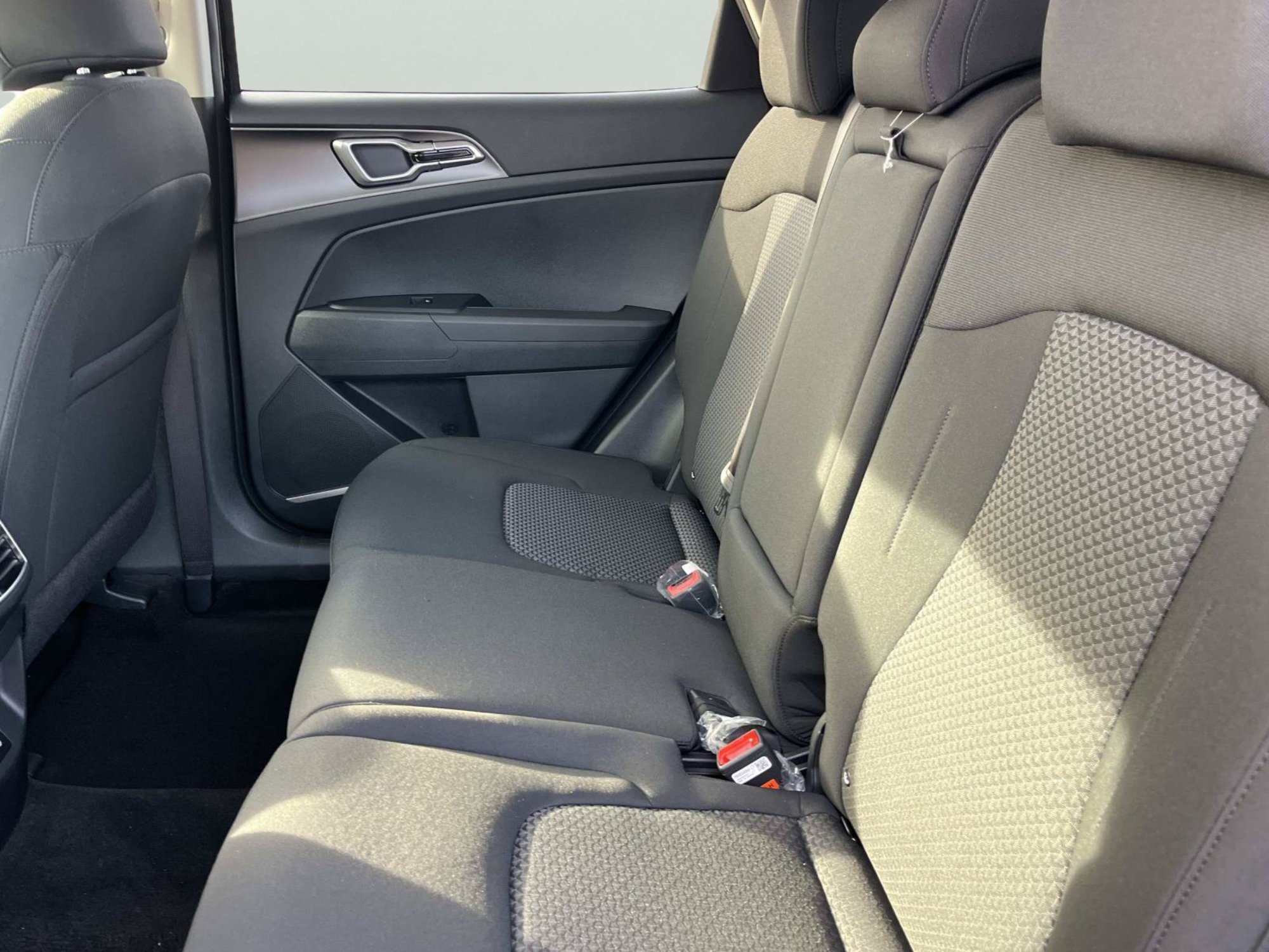 New 2027 Ebony Black Kia LX image 17