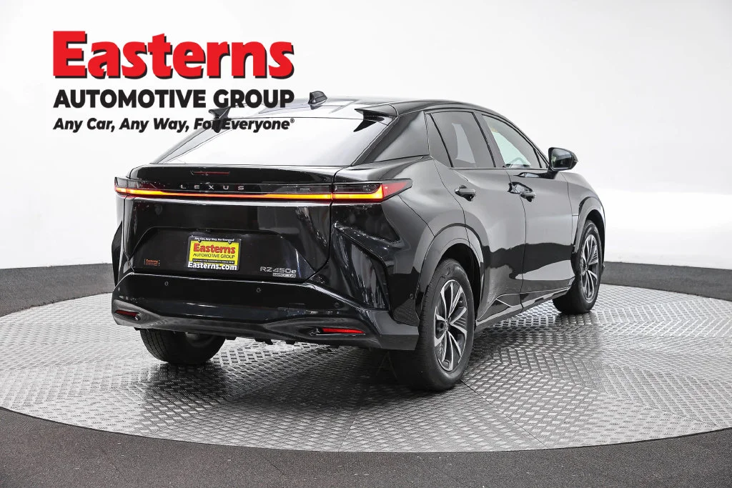 Used 2023 Black Lexus 450e Premium image 5