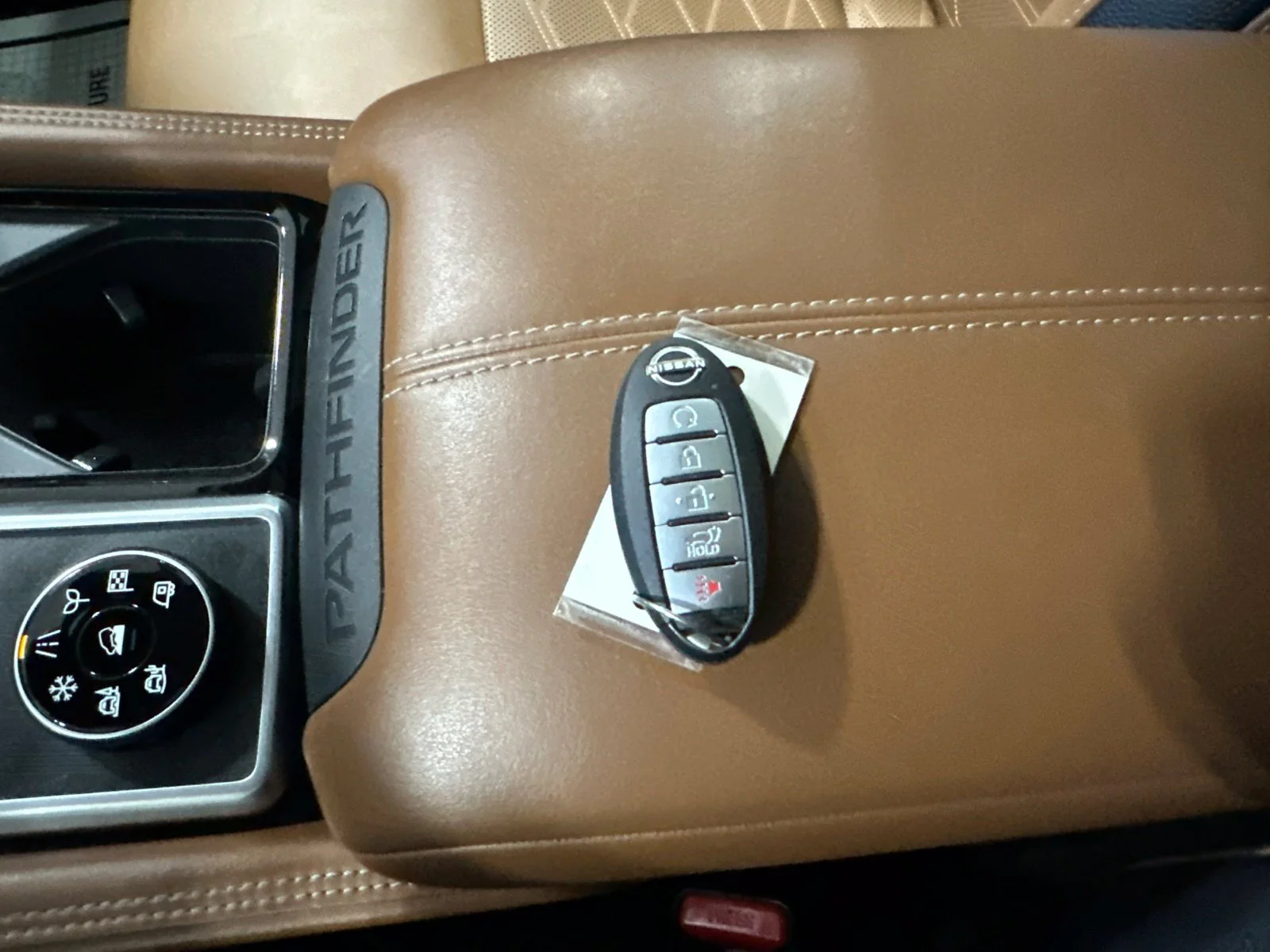 Used 2022 Gray Nissan Platinum image 78