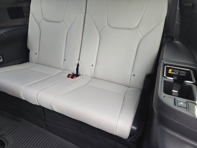 New 2026 Wind Chill Pearl Lexus PREMIUM AWD image 28