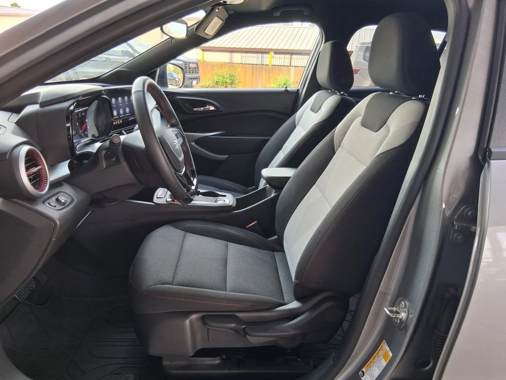 Used 2026 Sterling Gray Metallic Chevrolet 1RS image 18