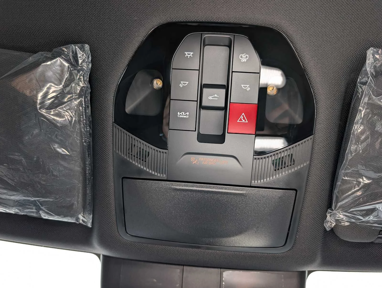 New 2027 Glacial White Pearl Kia S image 28
