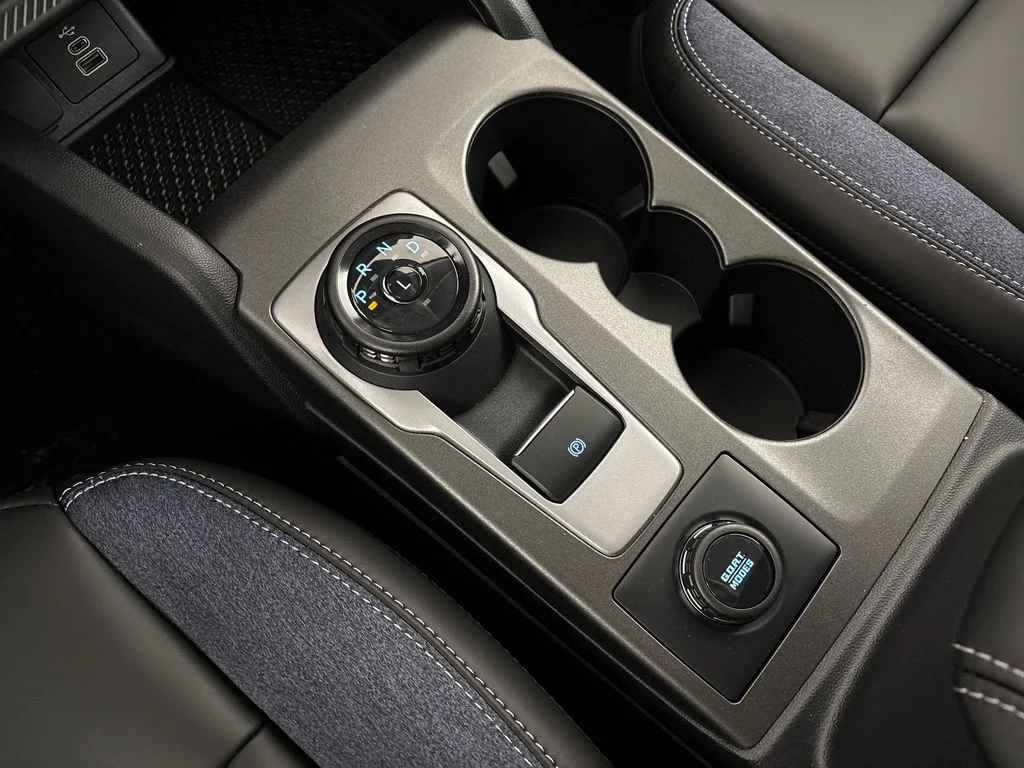 New 2026 Black Ford Outer Banks image 27