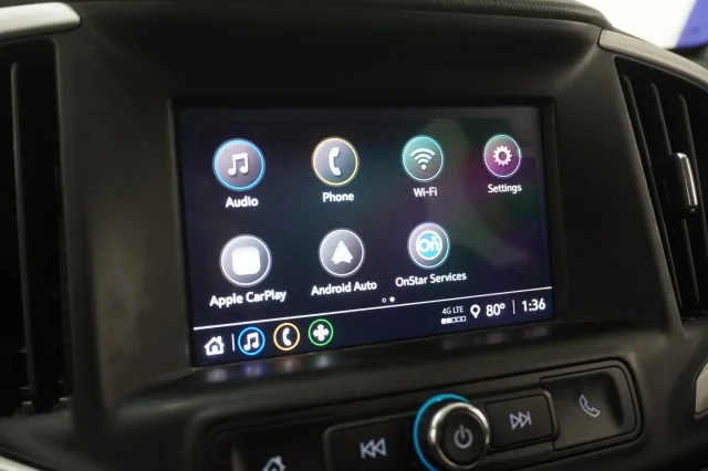 Used 2024  GMC SLE image 22