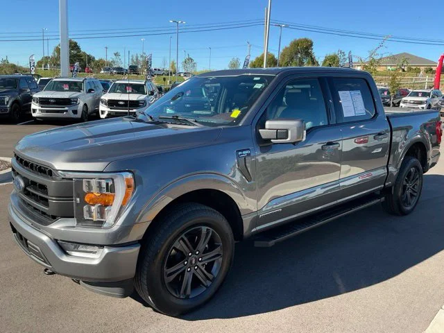 Certified Used 2023 Gray Metallic Ford Lariat image 3