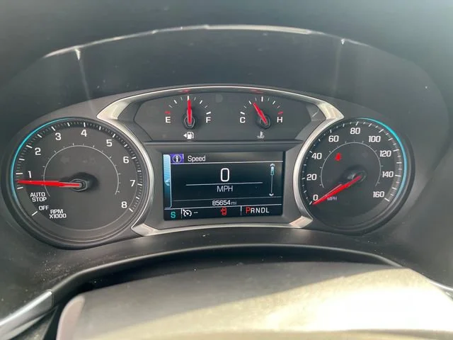Used 2018 CAJUN RED TINTCOAT Chevrolet LT image 18