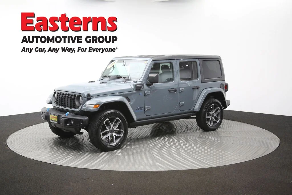 Used 2024 Gray Jeep Sport S 4xe image 57