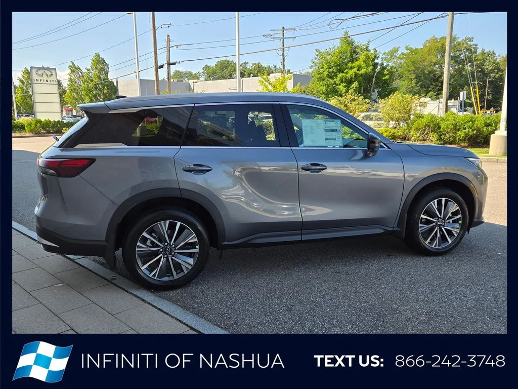 New 2027 GRAPHITE SHADOW INFINITI Luxe AWD image 13