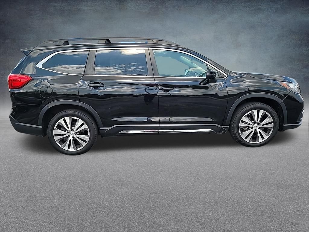 Used 2022 Black Subaru Limited image 4