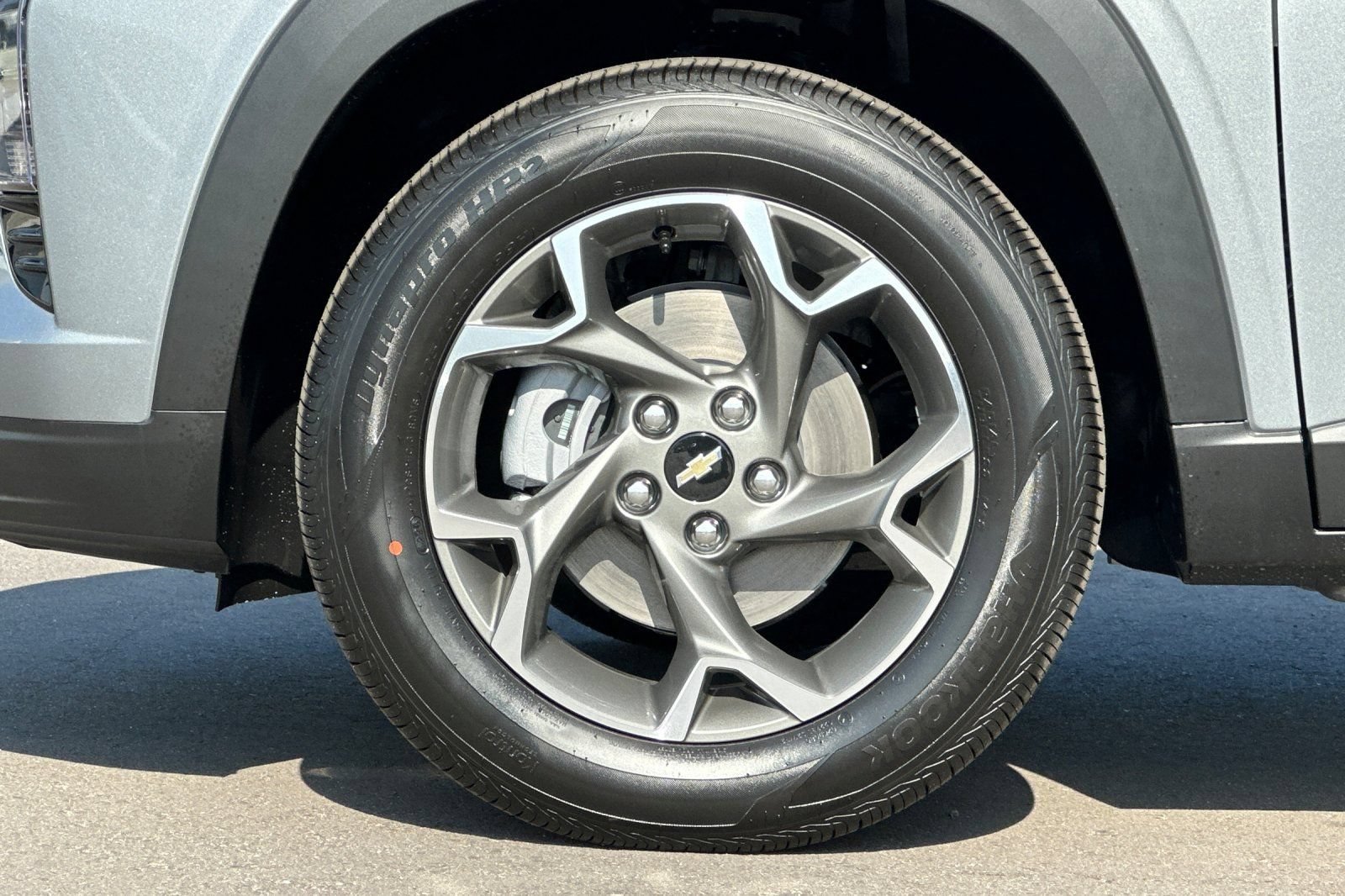 New 2026 Sterling Gray Metallic Chevrolet LT image 25